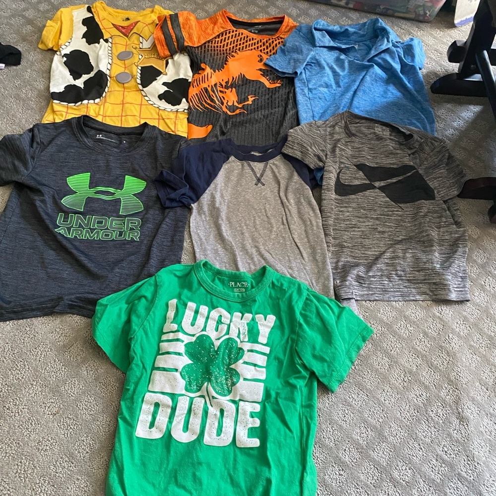 Boys size 5 shirts